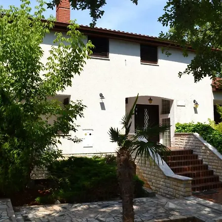 Silvana Apartment *