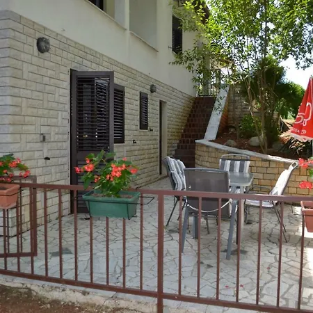 Silvana Apartment Porec